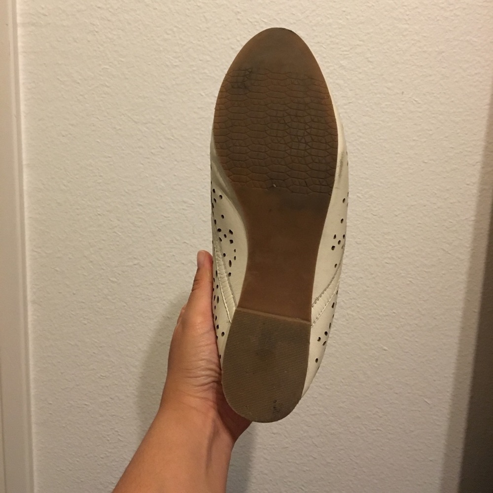 • Cute Flats • - Picture 3 of 8